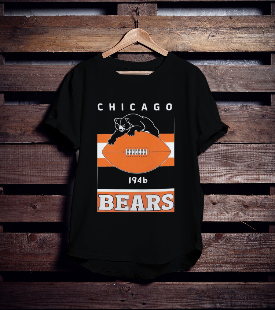 Chicago Bears 1946 Football Vintage Team History T-Shirt