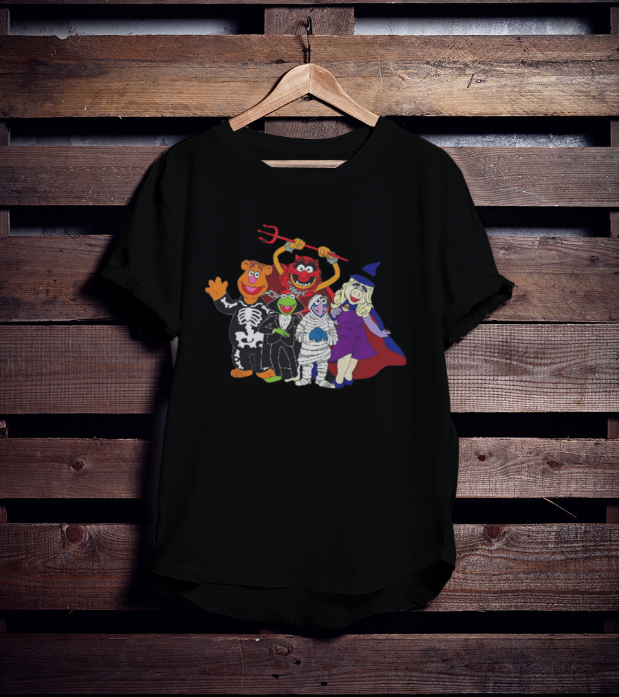 Fozzie Bear Kermit Animal Gonzo Miss Piggy The Muppets Halloween Costumes T-Shirt