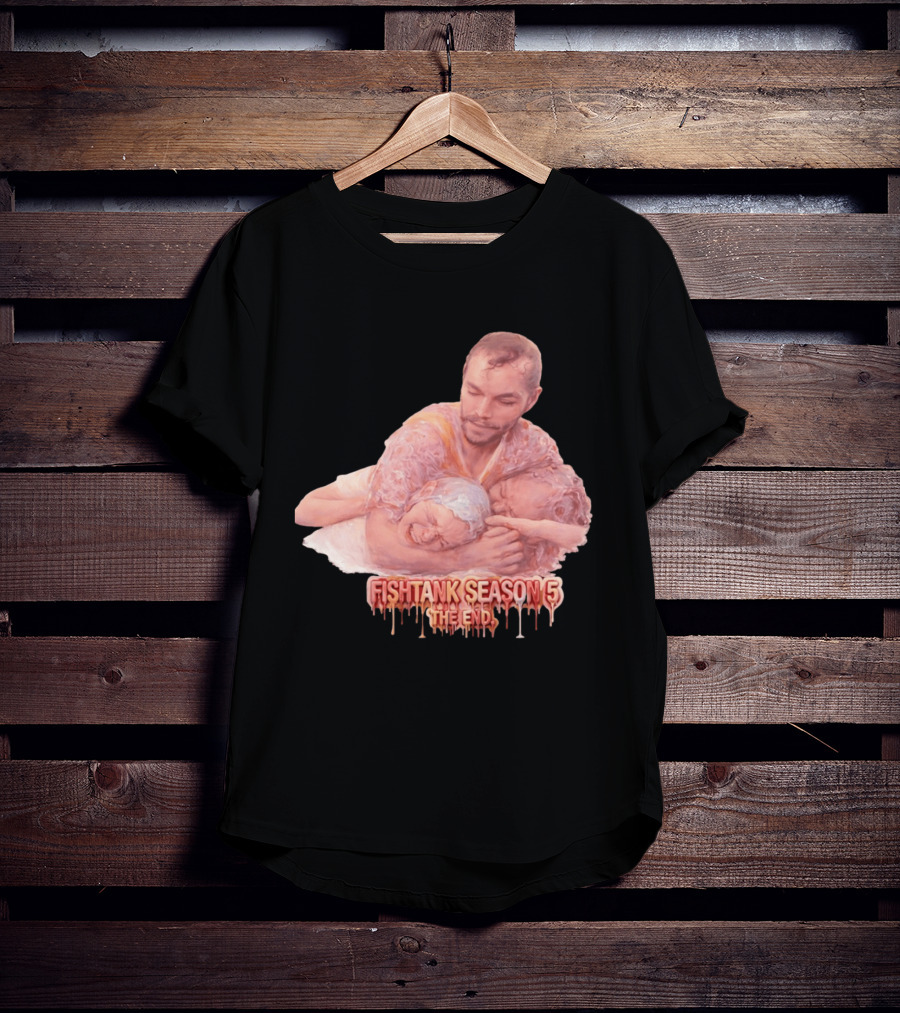 Fishtank Season 5 The End Dramatic Embrace Scene T-Shirt