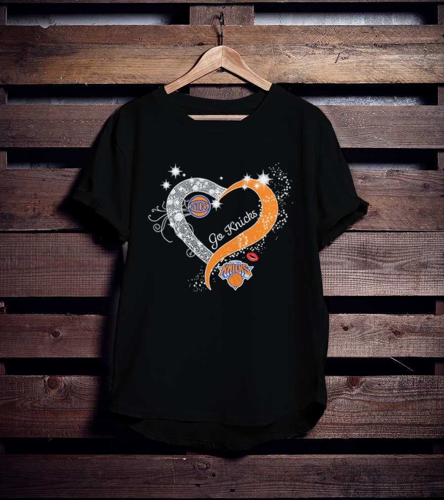New York Knicks Heart Sparkle Go Knicks Basketball NBA Kiss T-Shirt