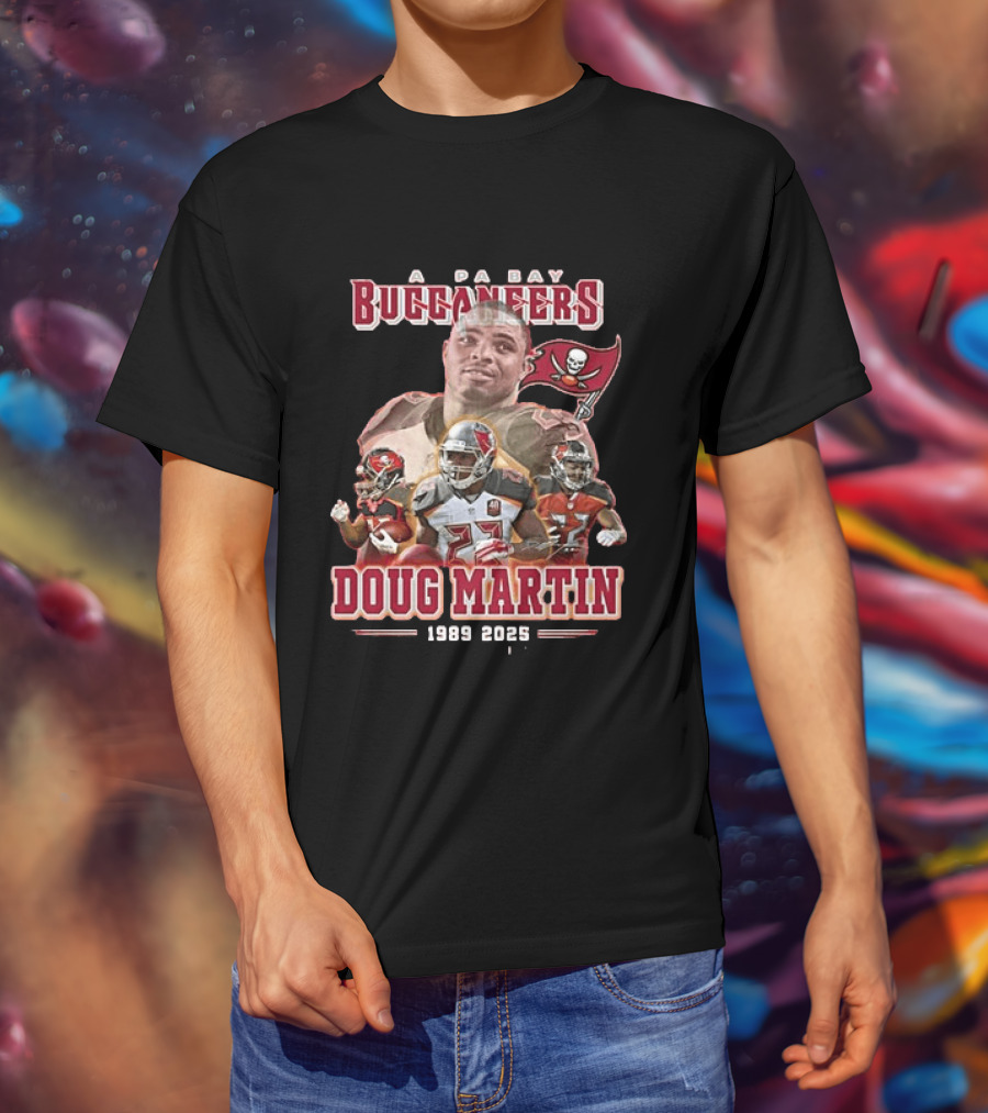 Tampa Bay Buccaneers Doug Martin 1989 2025 Thank You For The Memories Long Sleeve T-Shirt