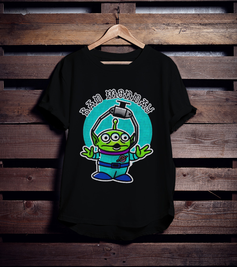 Bad Monday Toy Story Alien With Claw Gothic T-Shirt
