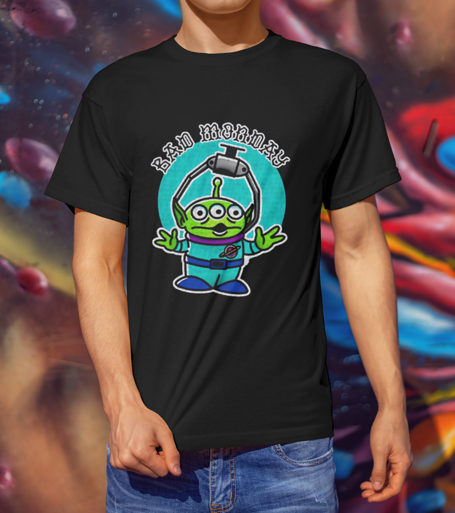 Bad Monday Toy Story Alien With Claw Gothic T-Shirt