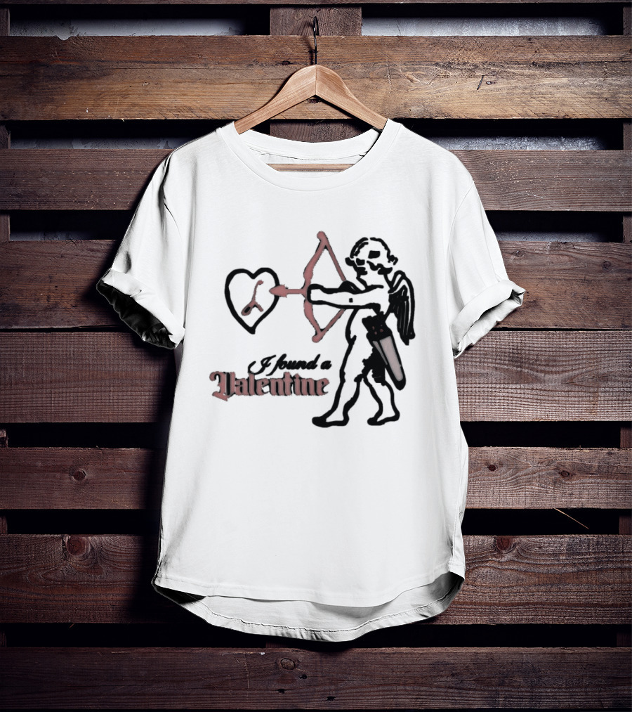 I Found A Valentine Cupid With Heart And Letter L T-Shirt