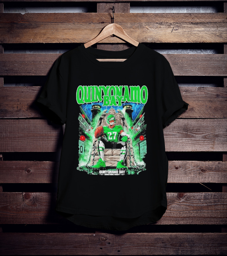 Quinyonamo Bay 27 Throne Football Block Q T-Shirt