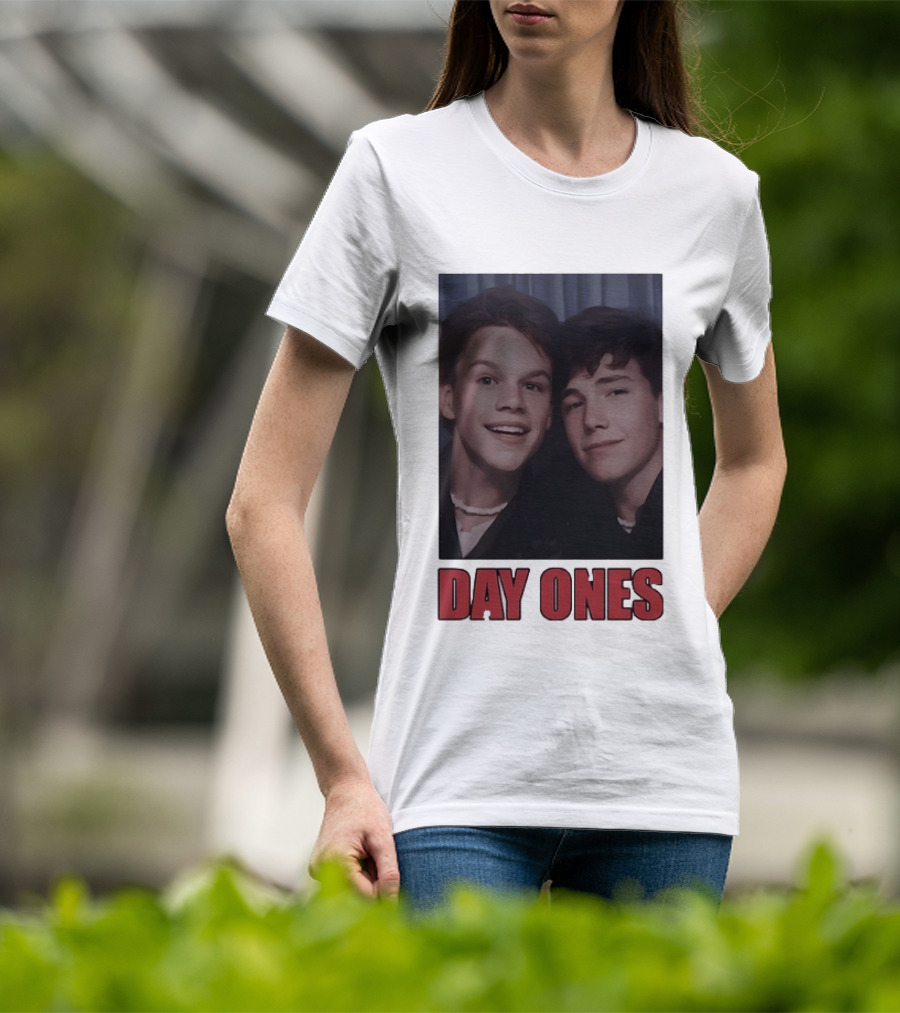 Ben Affleck Matt Damon Day Ones Friends Photobooth Nostalgia T-Shirt