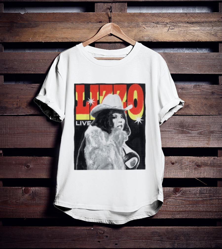 Lizzo Live Houston Mar 06 Texan Style Fur Coat Hat T-Shirt