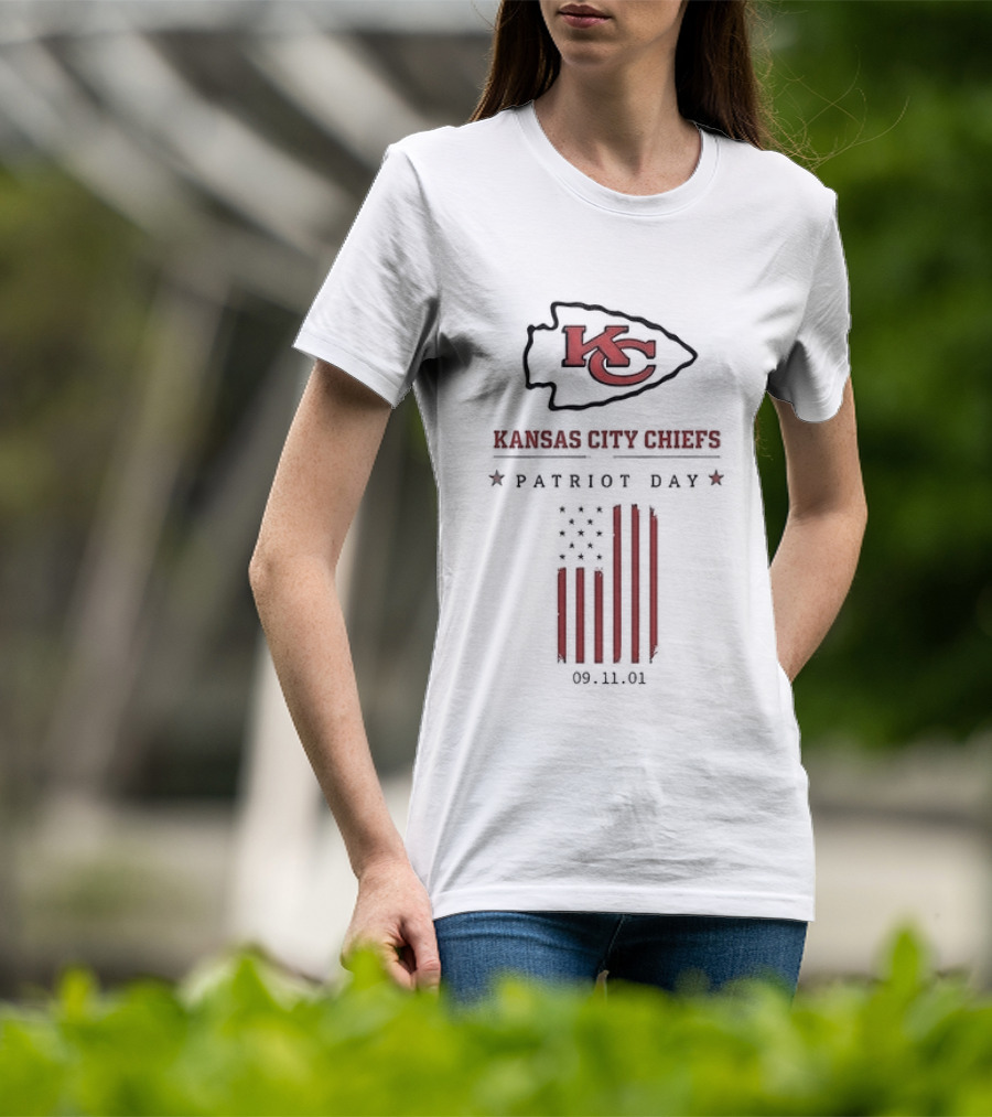 Kansas City Chiefs Vs All Y'all Patriot Day Flag Chiefs KC Arrowhead Red White Stripes Stars 9 11 01 T-Shirt