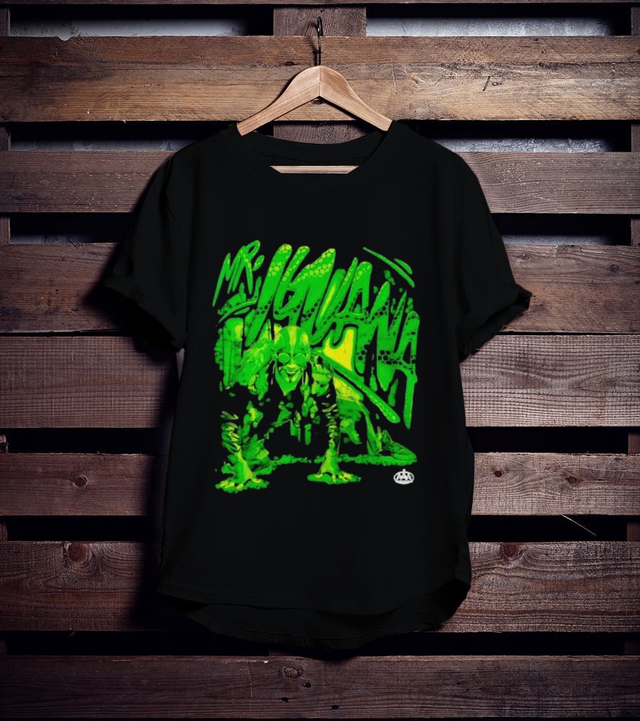 Mr Iguana AAA Lucha Libre Wrestler Crouching Masked Green Creature T-Shirt