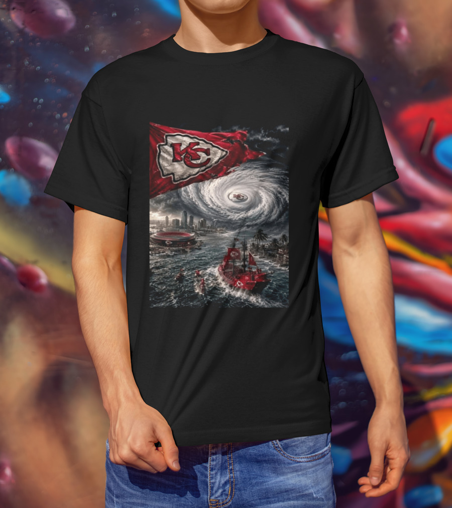 Tampa Bay You Better Start Boarding Up The Windows KC Football Storm Warning T-Shirt