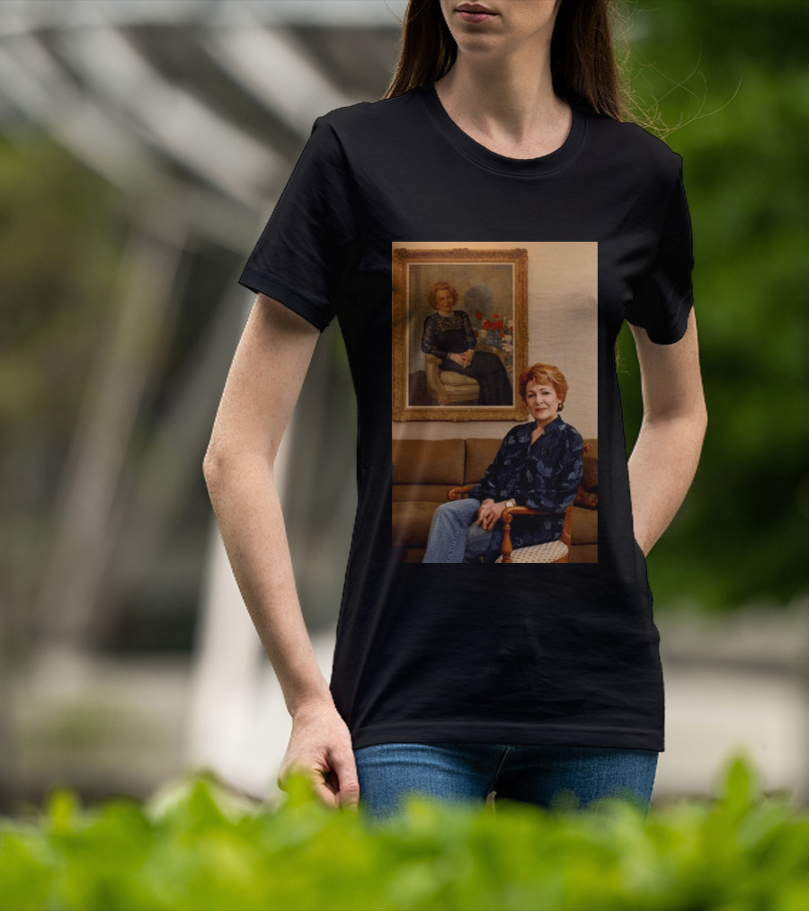 I Don't Know Who The Person In The Image Is. T-Shirt