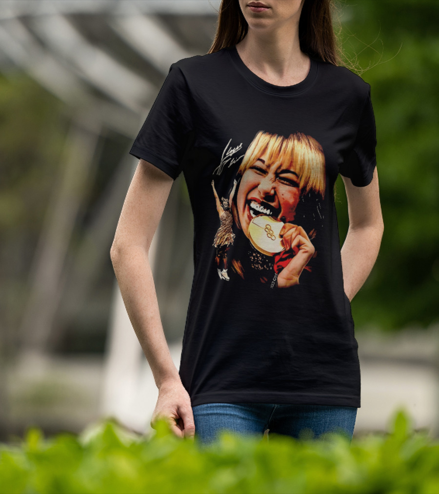 Tara Lipinski Olympic Gold Medal Celebration Iconic Figure Skater Image T-Shirt