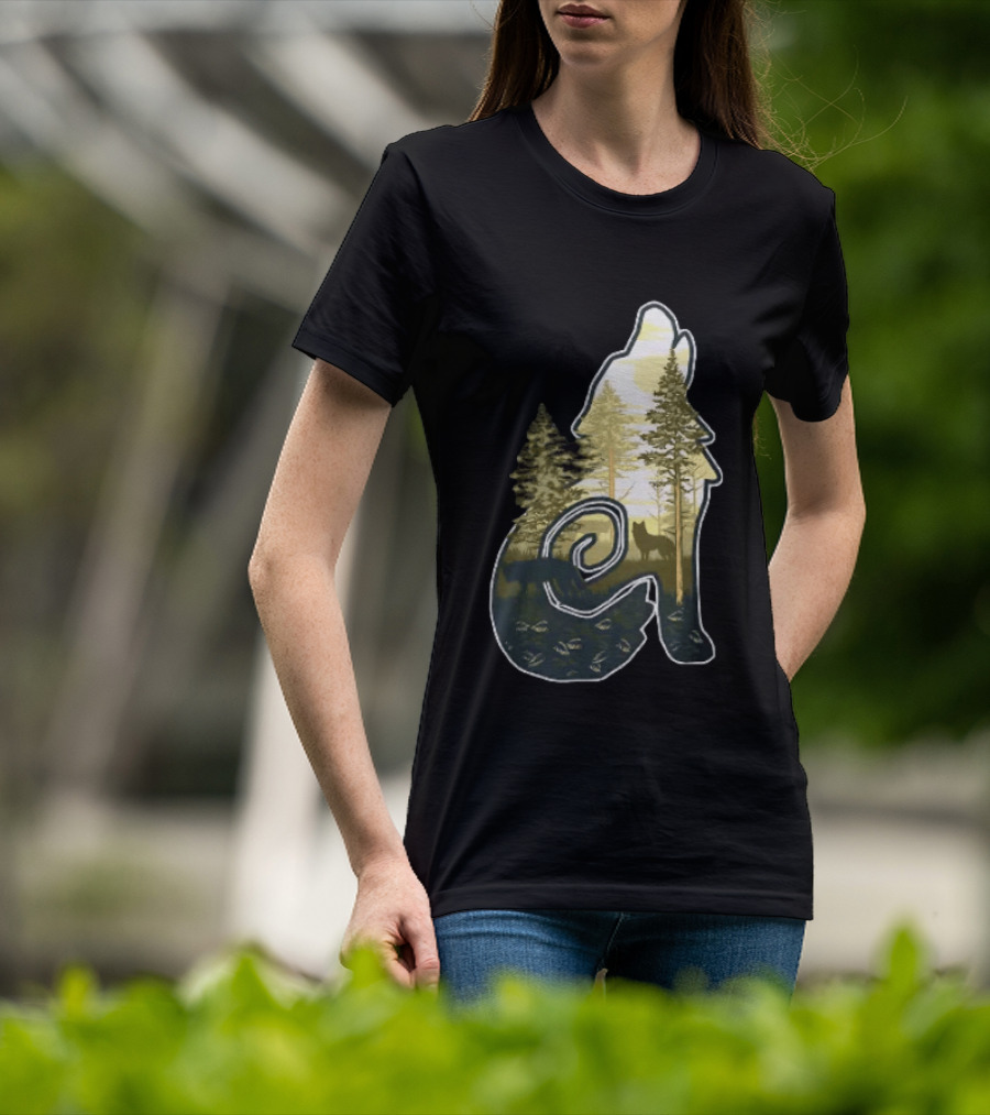 Wolf Howling Forest Scene Fahlo Nature Wildlife T-Shirt