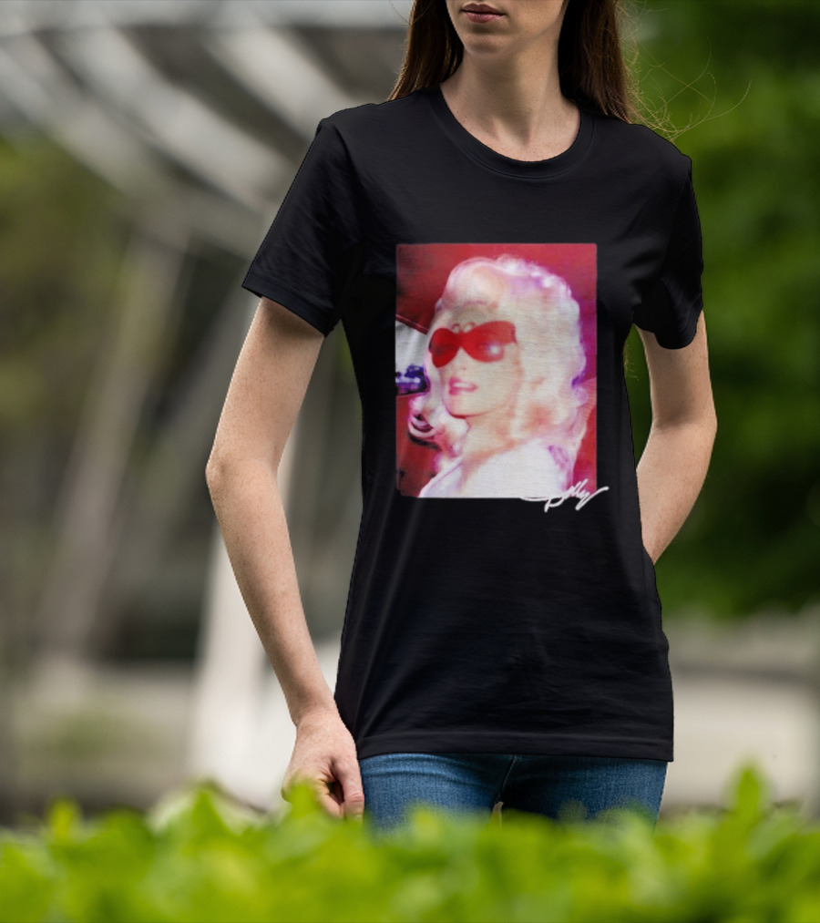 Dolly Parton Iconic Vintage Style With Red Sunglasses T-Shirt