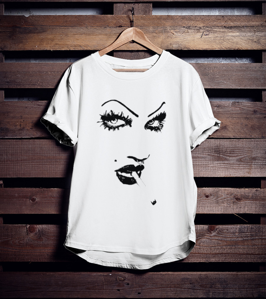 6Arelyhuman Store Digital Dancer Bold Face Card T-Shirt