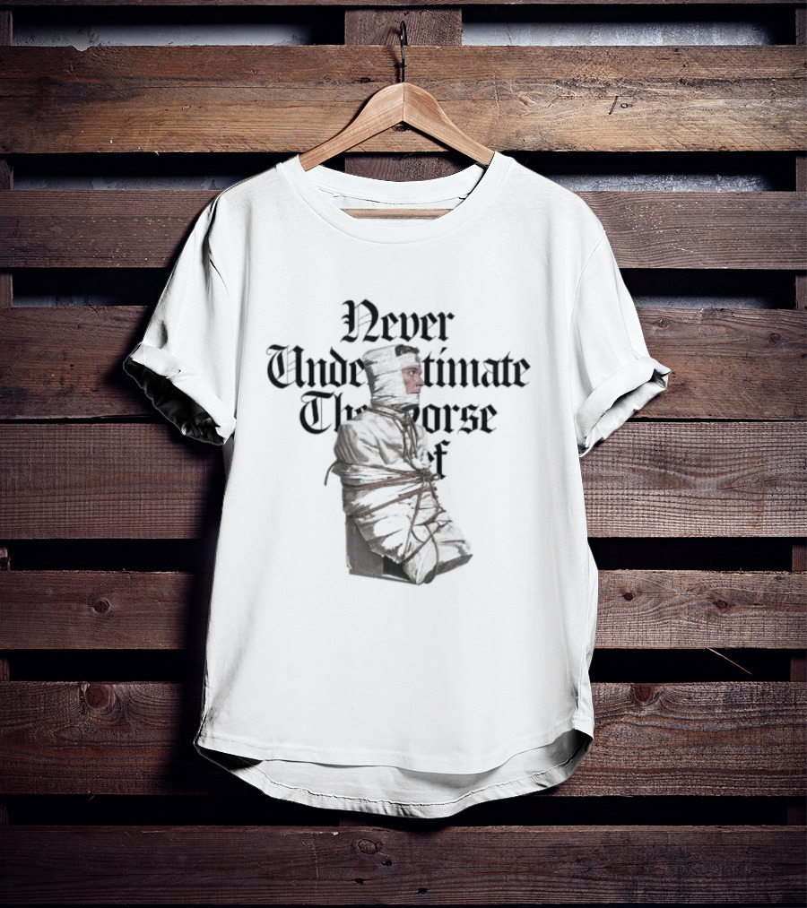 Never Underestimate The Horse Thief Western Style Cowboy T-Shirt
