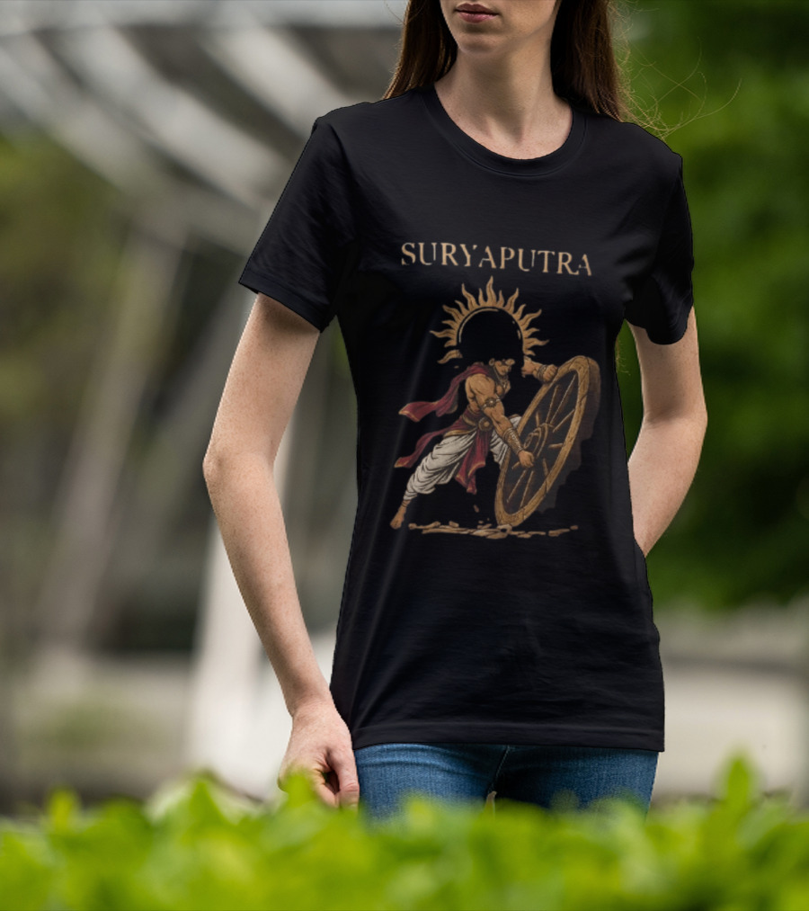 Karna Suryaputra Mahabharata Warrior Lifting Wooden Chariot Wheel With Sun Halo T-Shirt