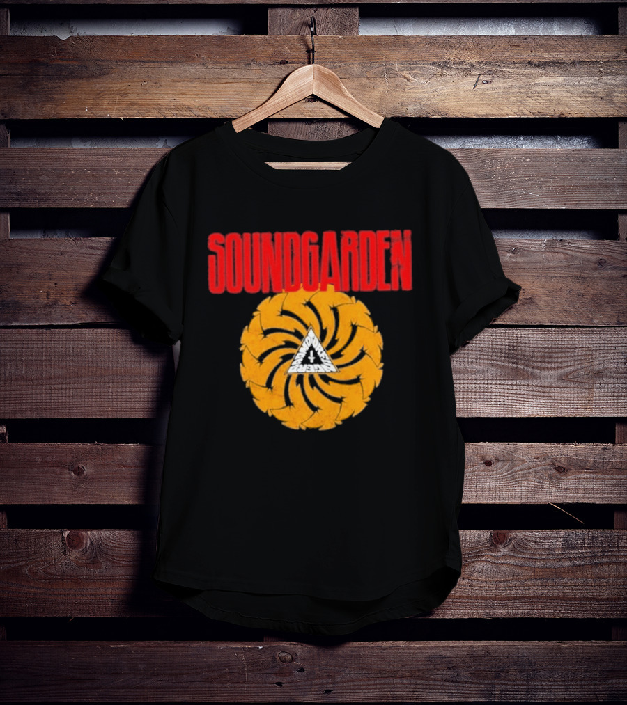 Soundgarden Badmotorfinger Album Grunge Rock Band T-Shirt