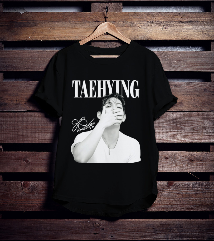 TAEHYUNG BTS V K Pop Fashion Style Signature T-Shirt