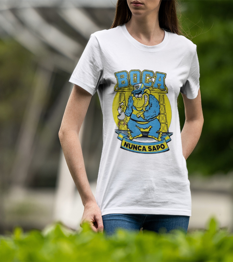 Boca Juniors Gorilla Wearing Cap Holding Chicken Boca Nunca Sapo T-Shirt