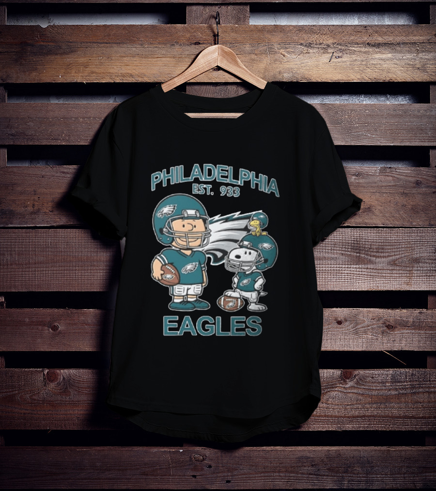 Philadelphia Eagles Est 1933 Charlie Brown Snoopy Woodstock Football T-Shirt