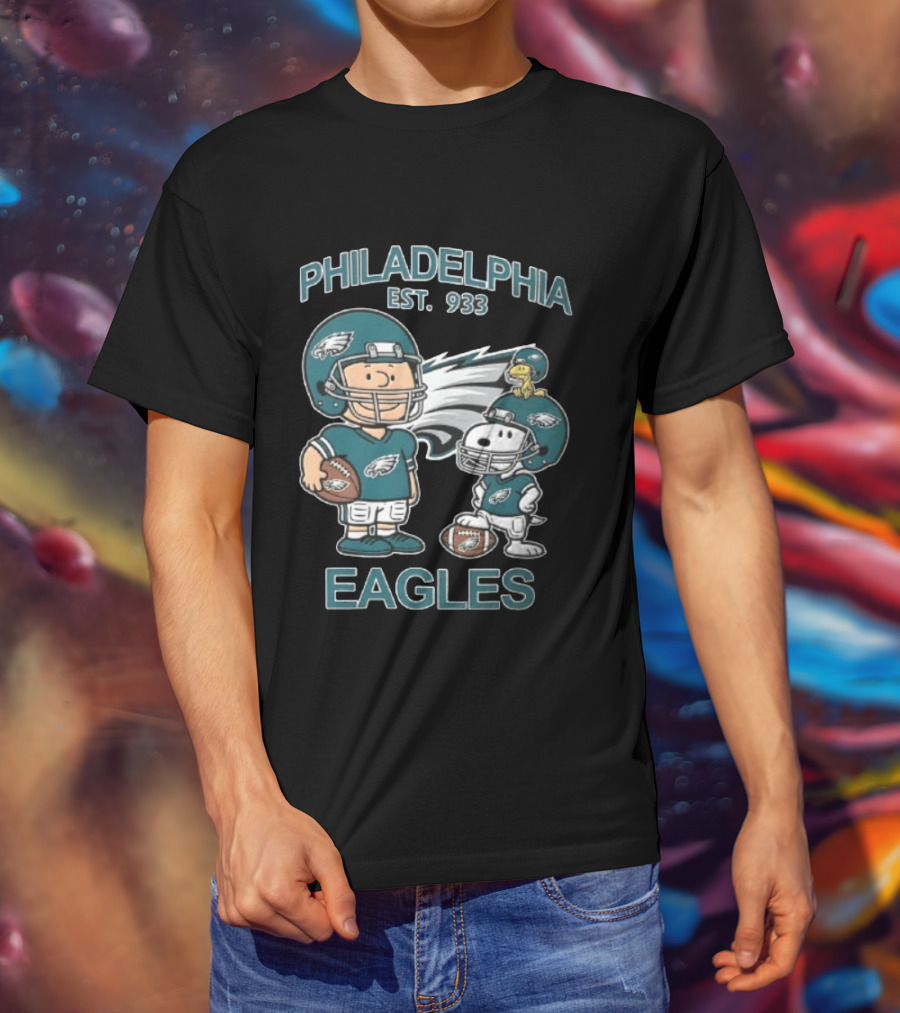 Philadelphia Eagles Est 1933 Charlie Brown Snoopy Woodstock Football T-Shirt