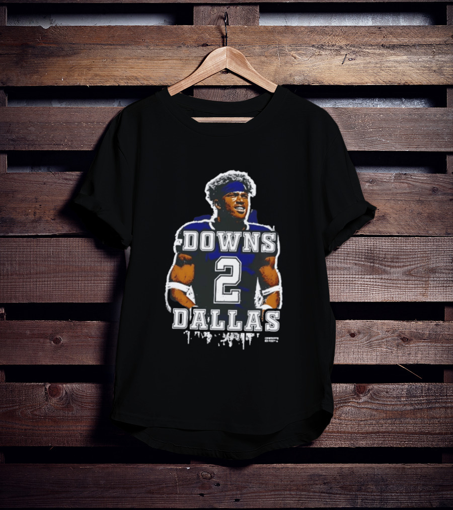 Downs To Dallas 2 Football Player Paint Splatter T-Shirt