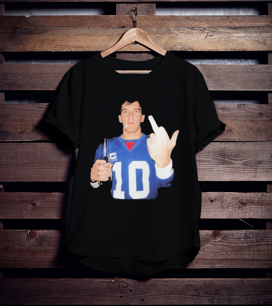 Eli Manning Jersey Smoking Gesture Middle Finger 10 T-Shirt