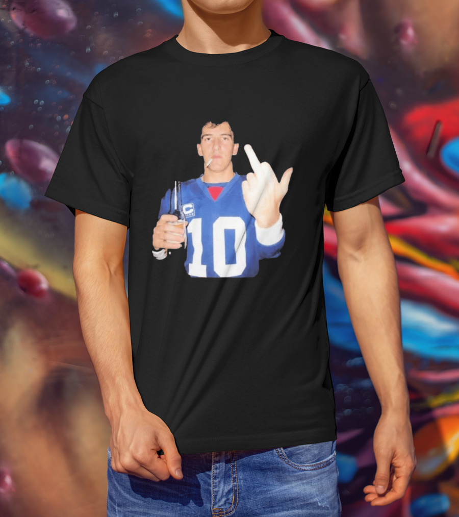 Eli Manning Jersey Smoking Gesture Middle Finger 10 T-Shirt