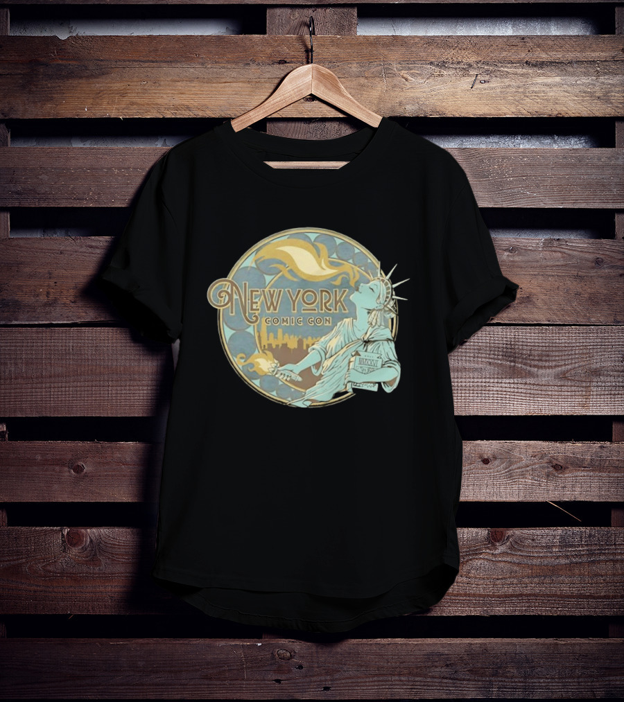 New York Comic Con MMXXVI Statue Of Liberty Art Nouveau T-Shirt
