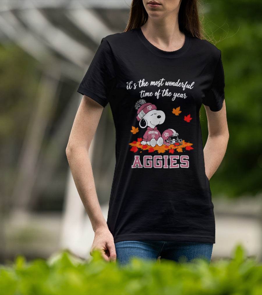 Snoopy It's The Most Wonderful Time Of The Year Texas A&M Aggies Autumn Leaves T-Shirt