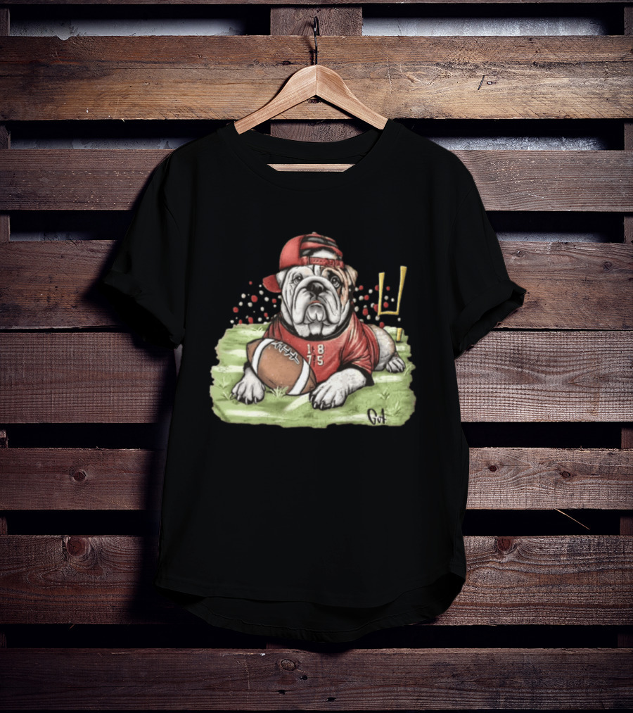 Georgia Bulldogs Football 1875 Bulldog With Cap And Football T-Shirt