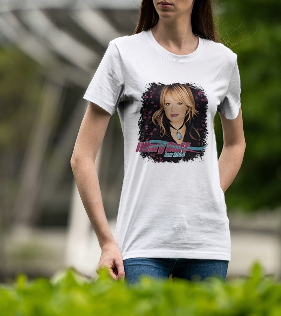 Hilary Duff Tour 2004 Y2K Pop Star Music Fashion T-Shirt
