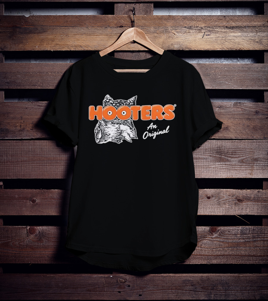 Hooters Owl An Original Restaurant Brand T-Shirt