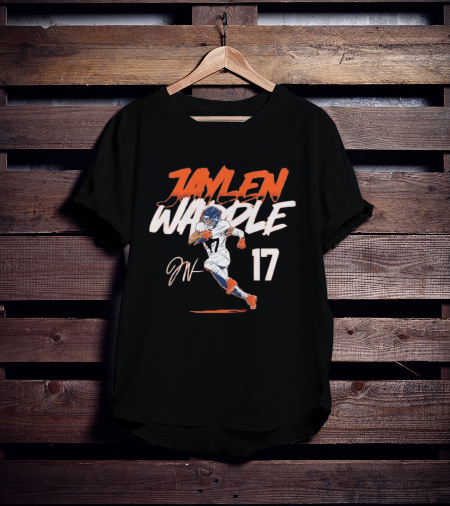 Jaylen Waddle 17 Denver Broncos Pose T-Shirt