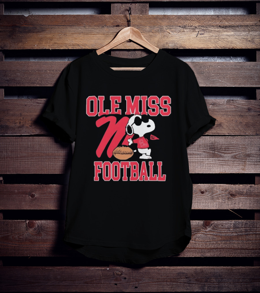 Ole Miss Football Snoopy Hotty Toddy Peanuts T-Shirt