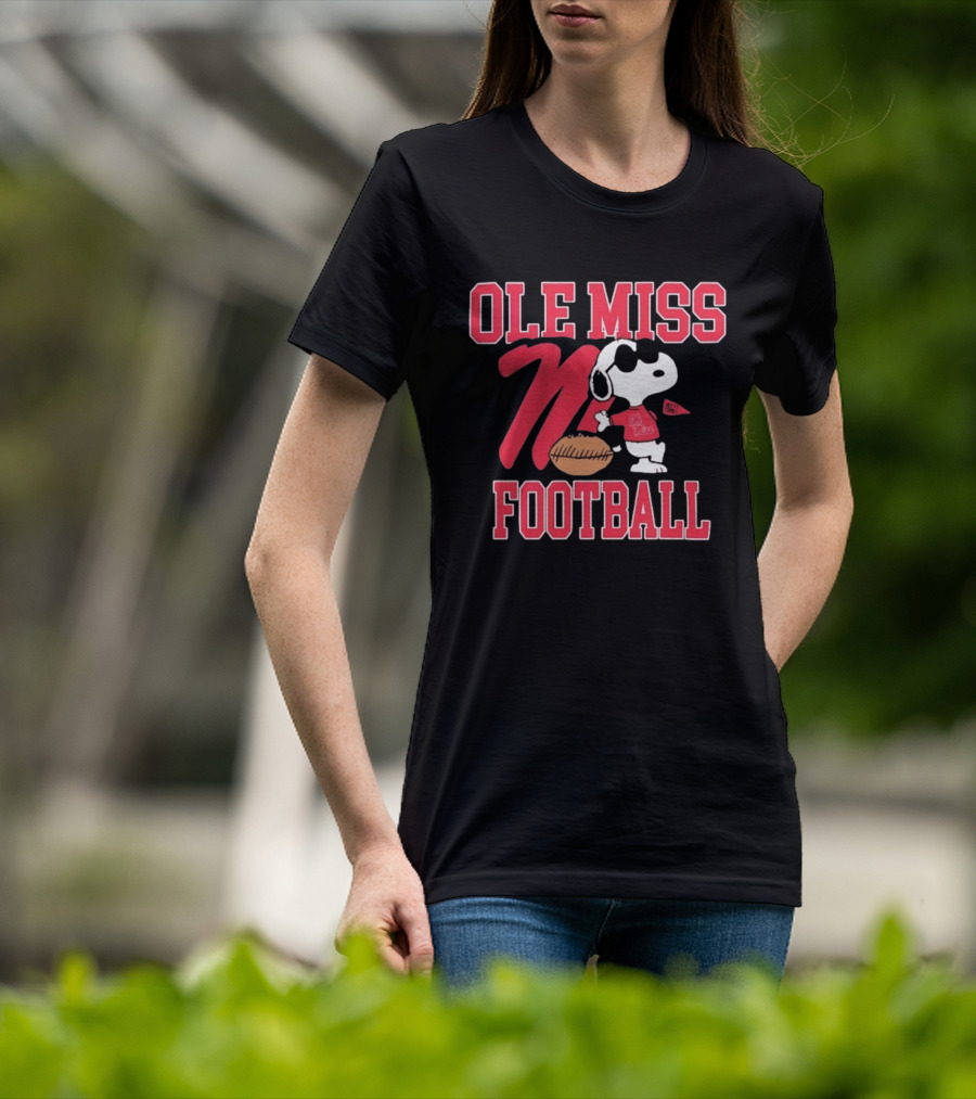 Ole Miss Football Snoopy Hotty Toddy Peanuts T-Shirt