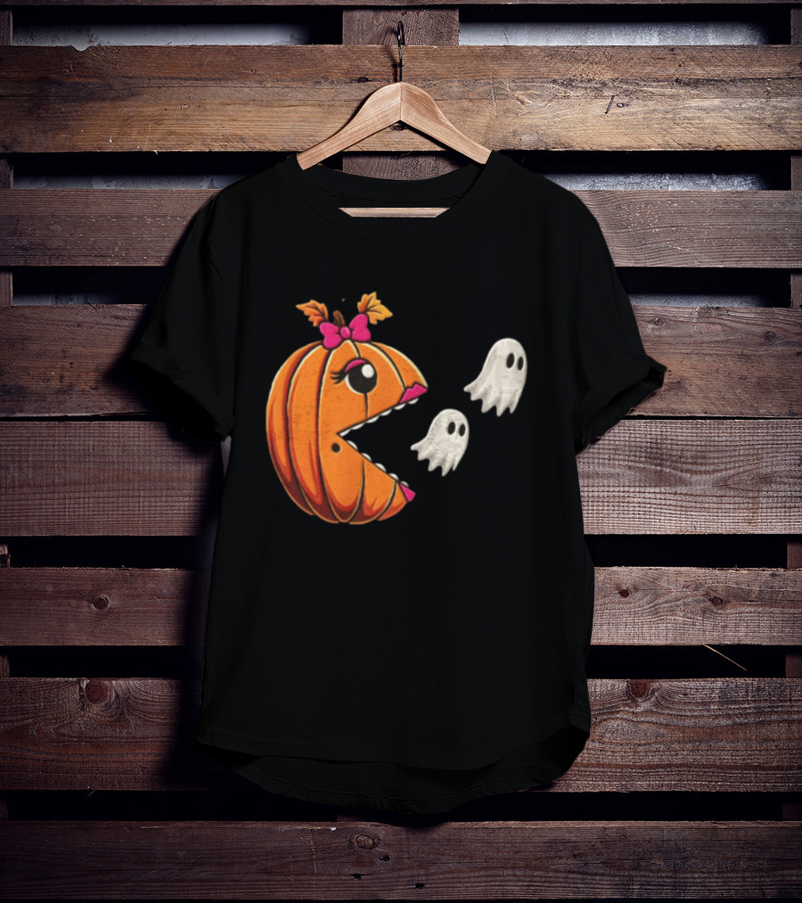 Ms Pac Man Pumpkin Shape Halloween Ghosts T-Shirt