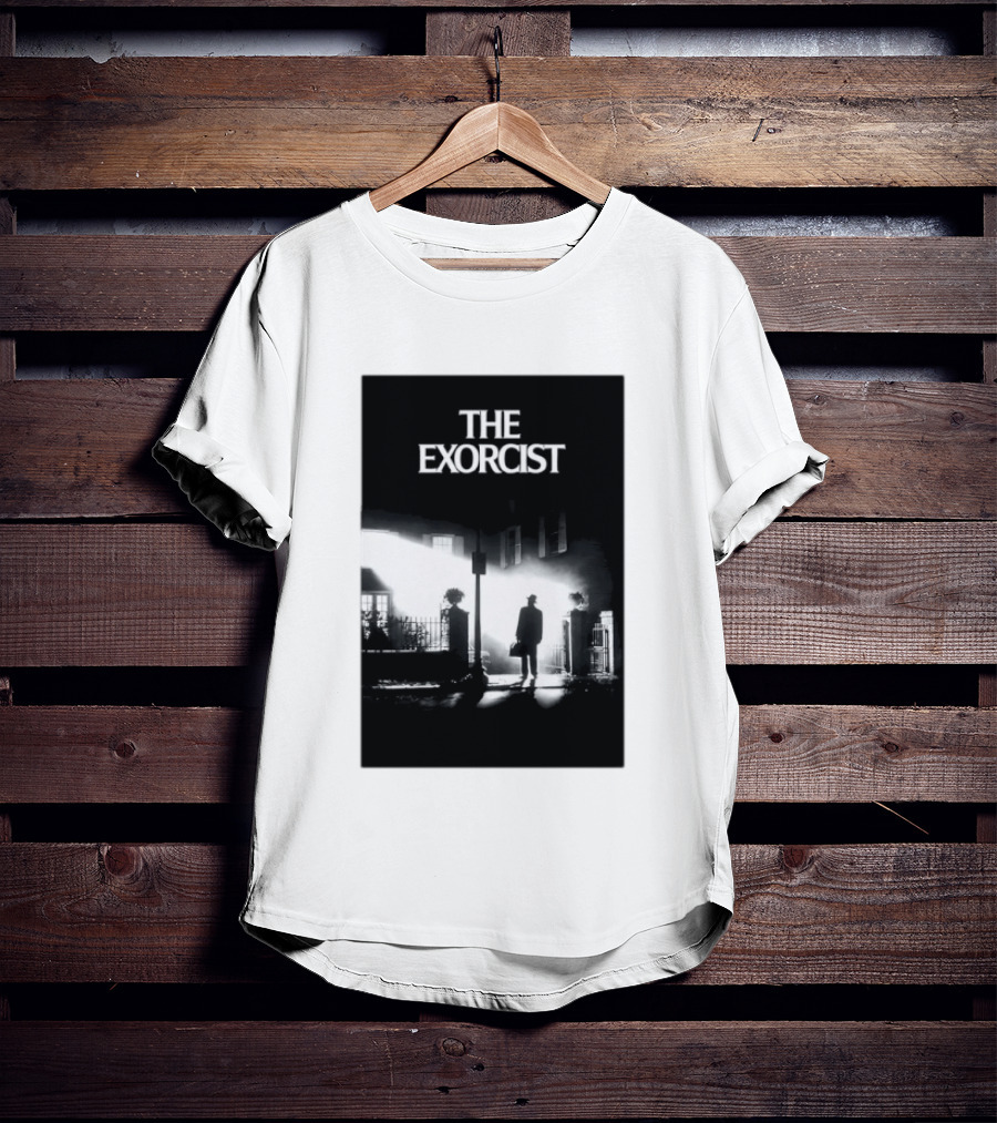The Exorcist Iconic Horror Movie Walking Man Shadow Scene T-Shirt
