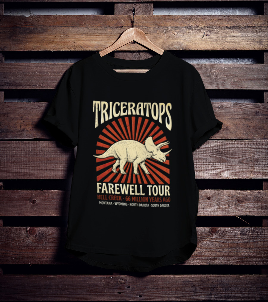 Triceratops Farewell Tour Hell Creek 66 Million Years Ago Wyoming Montana North Dakota South Dakota Sunburst T-Shirt
