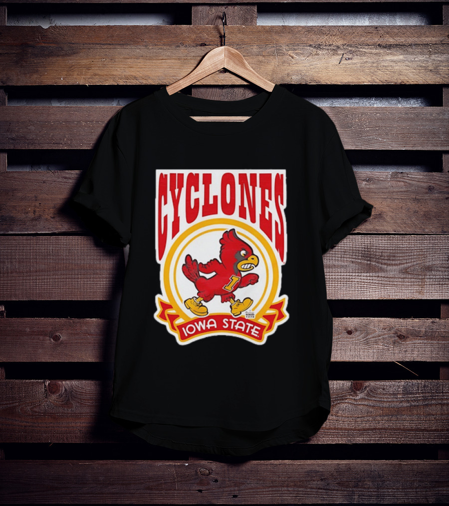 Iowa State Cyclones NCAA 1978 Mascot Bird T-Shirt