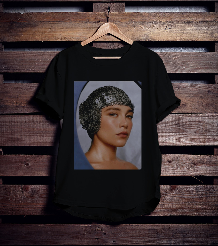 Florence Pugh Stuns On Vanity Fair With Elegant Chainmail Headpiece T-Shirt