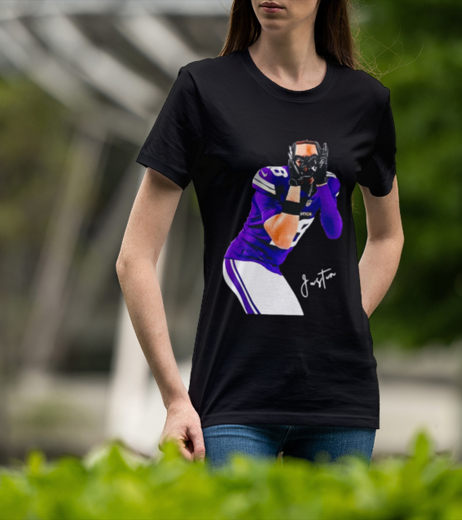 Justin Jefferson Signature Minnesota Vikings Football Player Pose T-Shirt