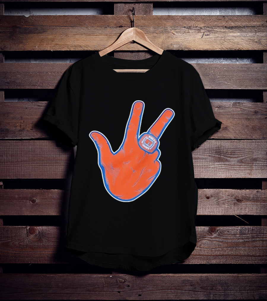 New York Knicks World Champs Victory Hand Sign With Ring NY Sports T-Shirt