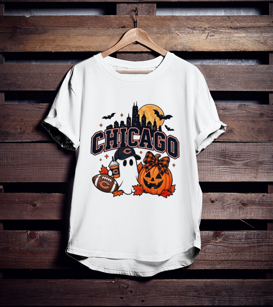Chicago Bears Halloween Ghost Pumpkin Football Skyline Moon T-Shirt