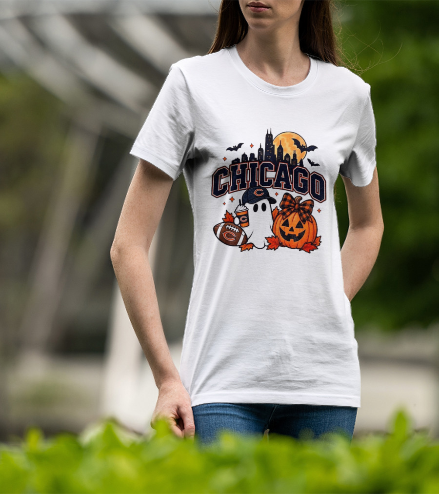 Chicago Bears Halloween Ghost Pumpkin Football Skyline Moon T-Shirt