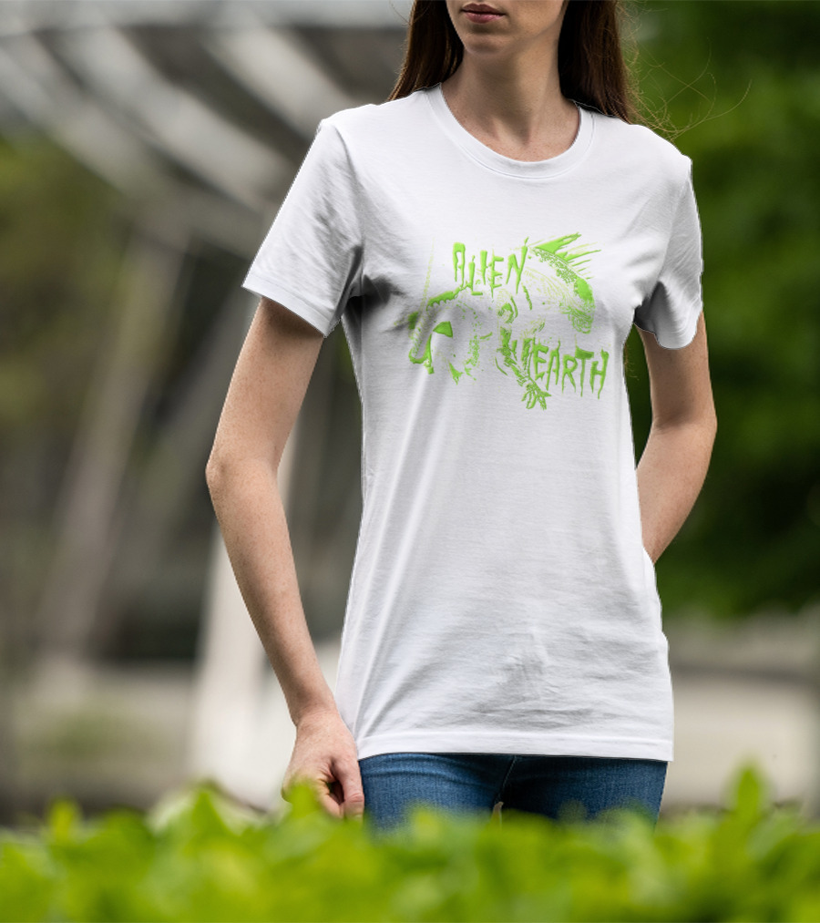 Alien Earth Xenomorph Creature Legendary Movie Monster T-Shirt