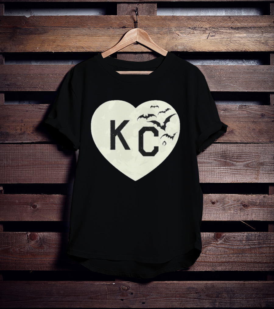 Kansas City KC Heart Moon Bats T-Shirt