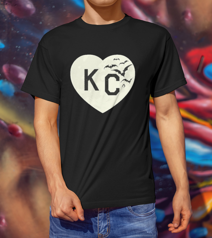 Kansas City KC Heart Moon Bats T-Shirt