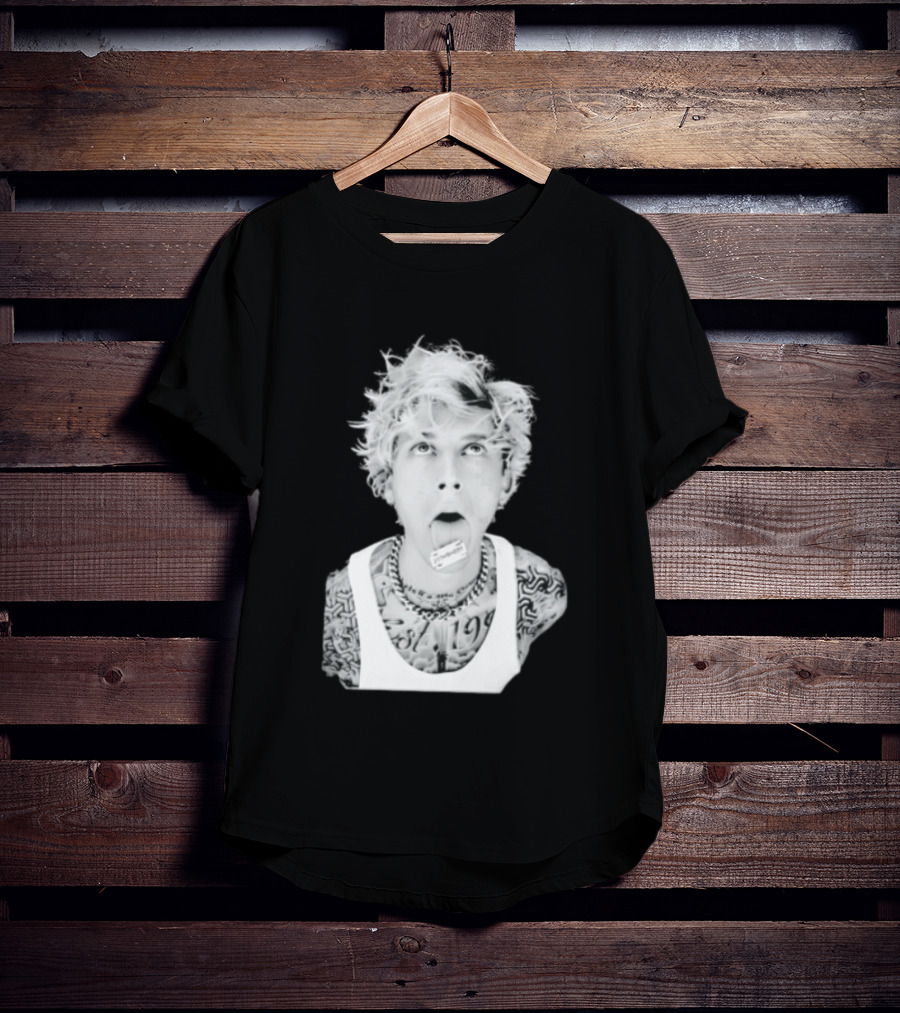 Machine Gun Kelly 1990 Blonde Hair Razor Tongue Tattoo Styling T-Shirt